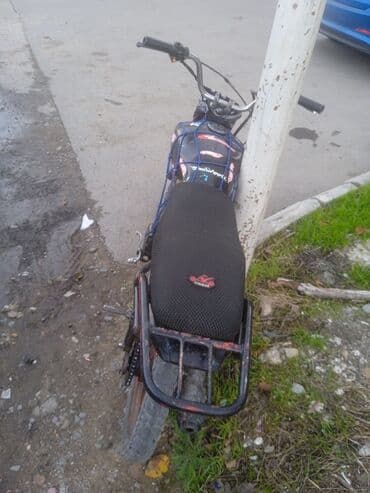 Stunt/drag üslubunda modifikasiya edilmiş moped-baza - Çərçivə və