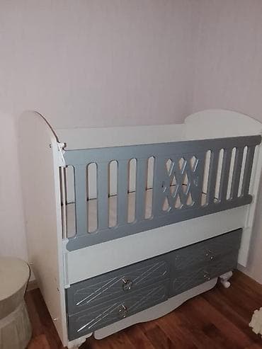 2ci el taxtlar: Oğlan və qız üçün, Dördbucaq, Beşik, Dəstsiz, Matras ilə, Yellənmə mexanizm ilə — 1