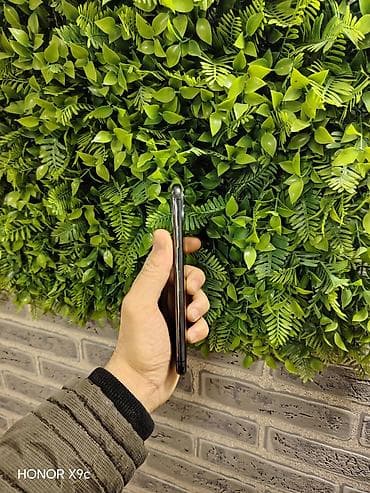 iphone 13 pro ikinci el: IPhone 11 Pro Max, 64 GB, Space Gray, Zəmanət, Simsiz şarj, Sənədlərlə — 2