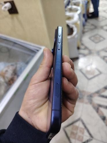 dubay telefonlari: IPhone 17 Pro Max, 256 GB, Mavi, Face ID — 4