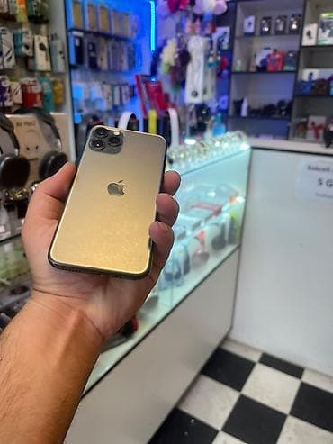 iphone z: IPhone 11 Pro — 1