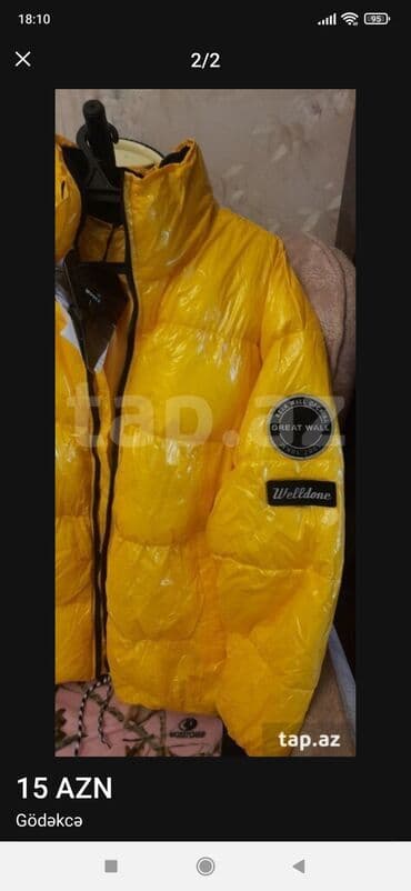 Cinslər və şalvarlar: Məhsul: Sarı rəngdə şişmə gödəkçə - Parlaq, suya dayanıqlı üst — 1