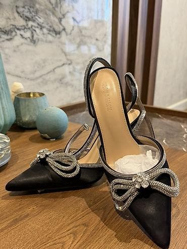 xanimlar: Ölçü: 37.5, rəng - Qara, İşlənmiş — 1