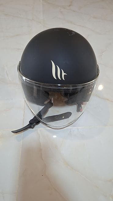 kompressor matoru: MT Helmets Street açıq tip motosiklet kaskı - Rəng: mat qara, qızılı — 3