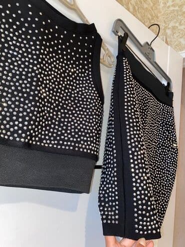 topik geyim: Ziyafət geyimi 190 manata alınıb bir dəfə adgünə geyinilib. Ölçü 38-M — 7