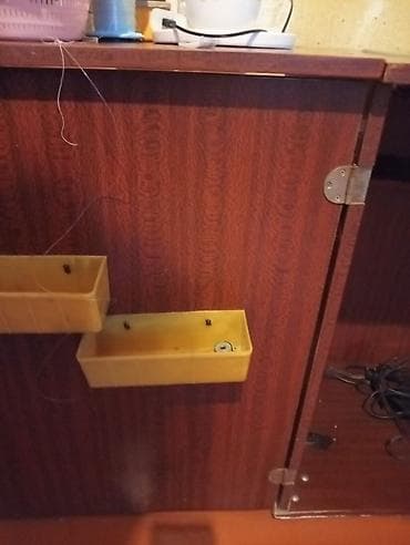 Tikiş maşını yaxşı vəziyyətdədir.işləkdir cüzi təmirə ehtiyacı — 1