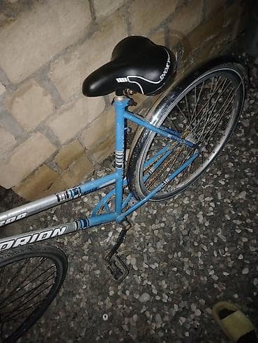 bmx velosipet: İşlənmiş Şəhər velosipedi 28", sürətlərin sayı: 1, Ünvandan götürmə — 4