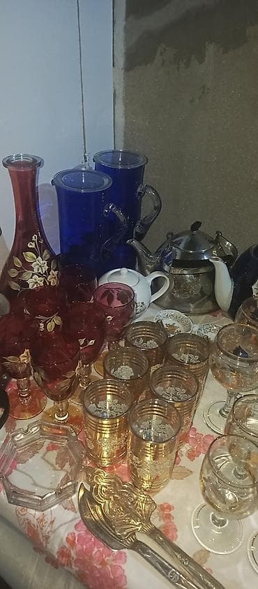 qizil gül: XRUSTAL GÜLDAN MEYVƏ QABI KÜLQABI LƏPƏ QABI VƏ STƏKANLAR RUMKALAR — 5
