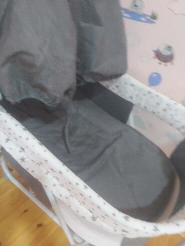 qidalandırmaq üçün uşaq stul yelləncək: Elektron beşik musiqili, tezedir, hech istifade, olunmayıb, - Rəng — 3