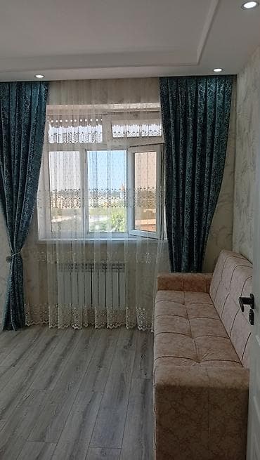 Kirayə üçün studiya tipli, tam mebellı mənzil - İşıqlı zal: pəncərəli