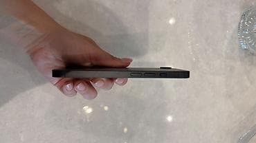 irşad electronics ipad mini 5: IPhone 16e — 3