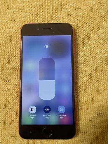 Powerbanklar: IPhone SE 2020, 64 GB, Qırmızı, Barmaq izi, Simsiz şarj — 5