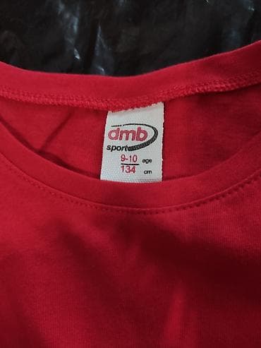 Marka: Dmb sport
Rəng: qırmızı. Ölçü: S — 3