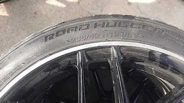 masin ucun isiqlar: Disk təkər BBS 235 / 40 / R 19 — 2