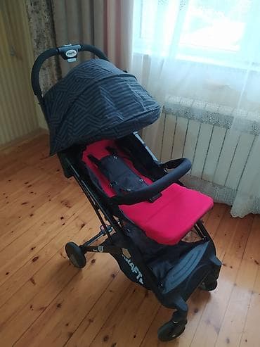 KRAFT qatlanan uşaq arabası - Yüngül və kompakt dizayn: bir hərəkətlə