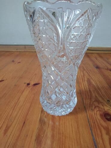 yuxuda xrustal qab gormek: Teze xrustal guldan — 3