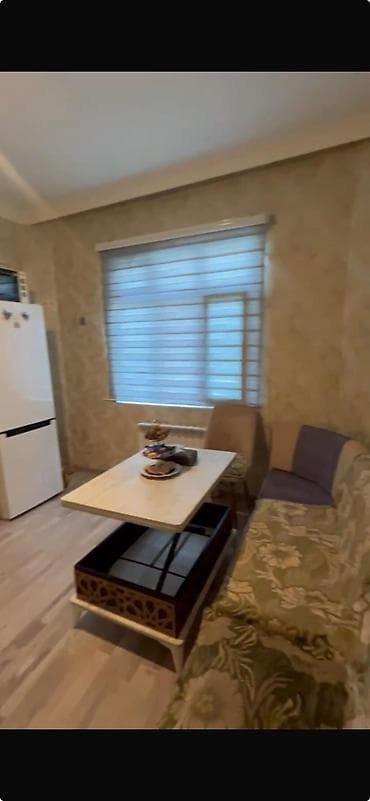 Transfer masa satılır. Qiyməti 110 manat. Ünvan Həzi Aslanov. Aytən — 1