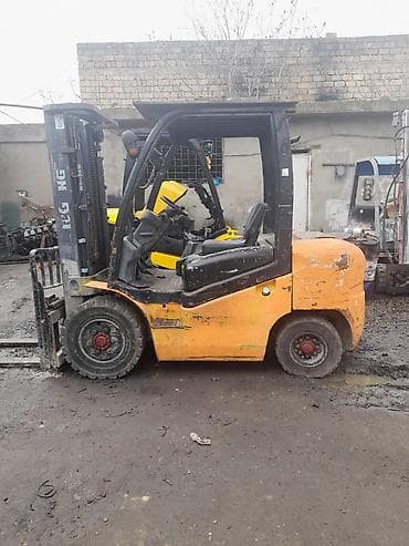 Liugong elektrik/yanacaqla işləyən forklift - Brend/model: Liugong — 4