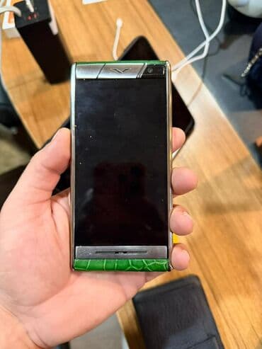 nokia 8800 2020: Vertu Signature Touch, rəng - Yaşıl — 2