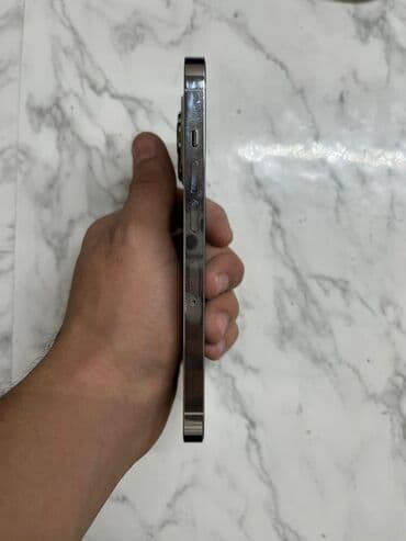 iphone 11 pro ekranı: IPhone 13 Pro, Gümüşü, Qırıq — 3