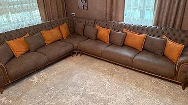 Divanlar: Künc divan Satılır 1550₼ Keçən il 4200₼ alınıb Üzəri nabuk Ölçü 5/3 — 1