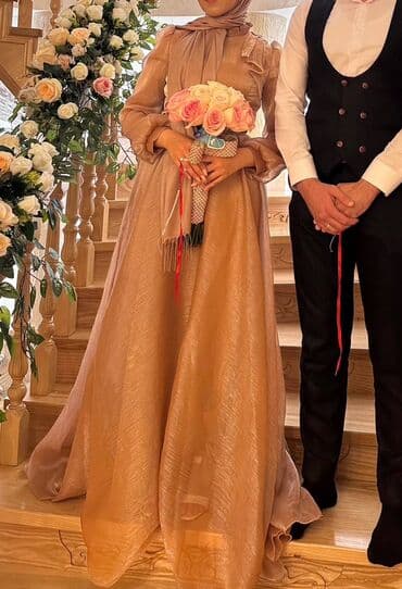 Надевала один раз несколько камушков выпали, но их можно как-то lalafo.az -da Надевала один раз несколько камушков выпали, но их можно как-то