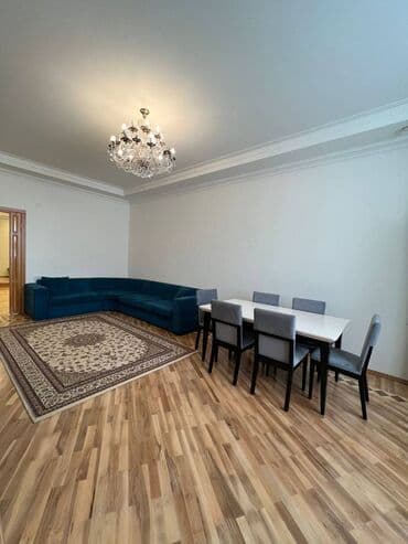 sultan şadlıq sarayı: Sumqayıt şəhəri,Sülh küçəsi,Təhsil şöbəsi ilə übəüz,yeni tikili binada — 2