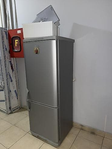 mini soyuducu: İki bölməli soyuducu 2ci əl satılır. Soyuducu gümüşü rəngdədir və — 3