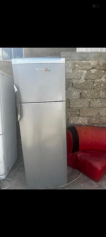 soyuducular ucuz: Beko 200 azn yaxşl vəziyyətdədi yenisi alnıb diyə satlr Binə 4763s — 1