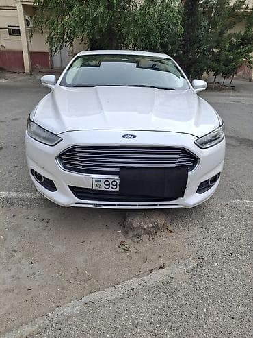 Ford: Ford sedan, geniş və komfortlu salon. - Dəri oturacaqlar, ön — 9