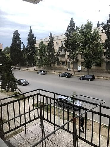 mx group inşaat: 📍Gəncə ş, Texnologiya universitetinin yanı, ABB bankın üstü 🔹2 otaqlı — 4