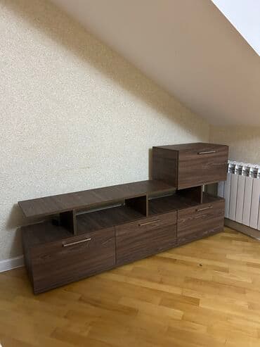 taxta ref: Yeni, Düz TV altlığı, Polkalı, Taxtalı, Azərbaycan — 1