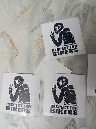 “Respect for Bikers” mövzusunda stikerlər - Dizayn: Moto dəbilqəli