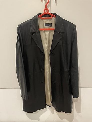 Brend Jake's, az səliqəli geyilib