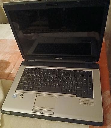 samsung mini notebook: Toshiba Satellite noutbuku (yalniz watsappa yazin) - Model xətti — 2