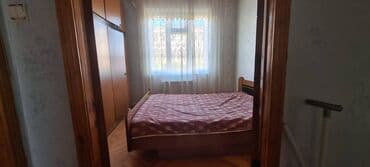 vasmoyda kirayə ev: Sumqayıt şəhəri,9cu mkrda,Araz marketin üstü 9 mərtəbəli binanın 4cü — 5