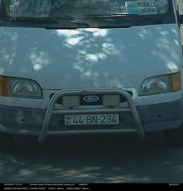 Ford Transit mikroavtobus - Kuzov: uzun baza, 3 yan pəncərəli