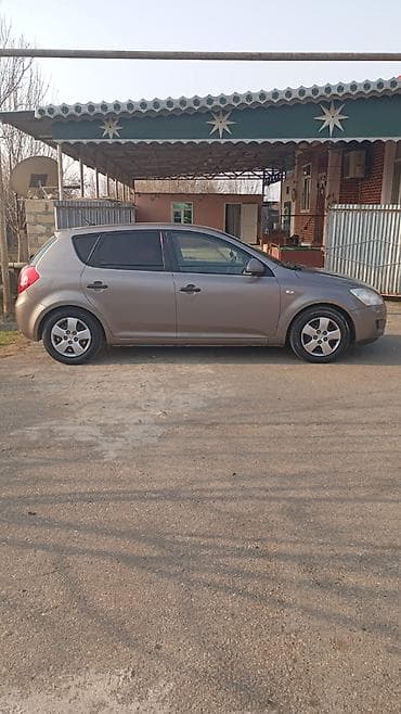 haval avtomobilleri: Kia Ceed: 1.5 l | 2007 il Hetçbek — 3