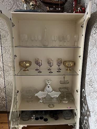 stol destleri: Qonaq otağı üçün mebel dəsti 3 lu real alıcıya qeşey ednirdim olacaq — 6