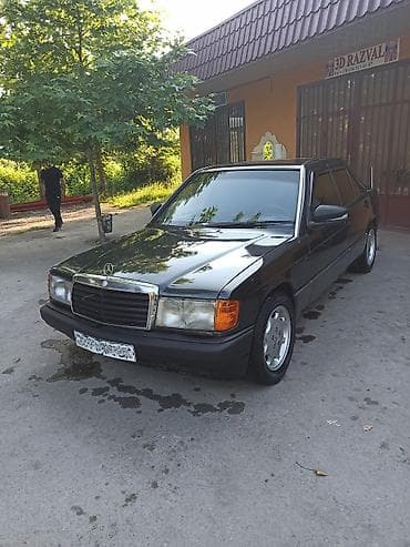 mersedes g 63: Mercedes-Benz 190 (W201): 2 l | 1991 il Sedan — 1