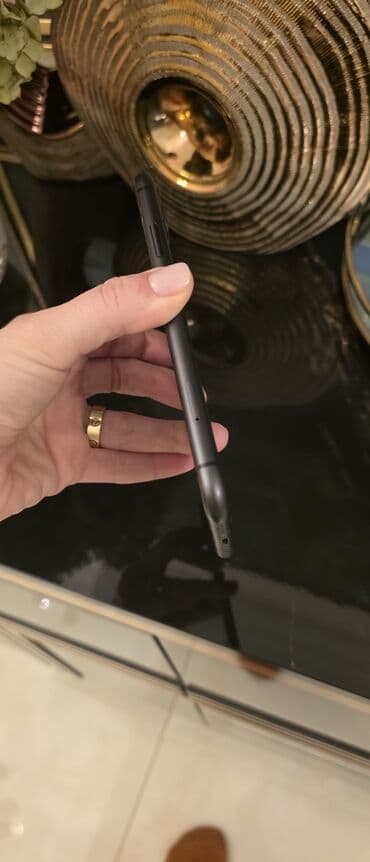 ıphone 11: IPhone 11, 128 GB, Qara, Simsiz şarj — 4