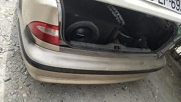 zapi satisi: Avtomobil: IKCO Samand (sedan) Xüsusiyyətlər: - Kuzov: 4 qapılı — 7