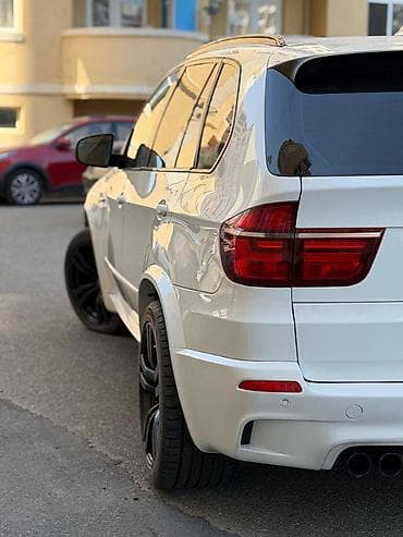 07 dinama: BMW X5 M: 5 l | 2011 il Ofrouder/SUV — 4