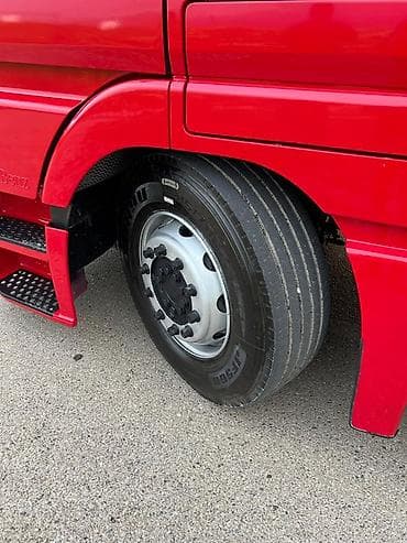 isıq: Mercedes-Benz Actros uzunməsafəli yükdaşıma komplekti - Marka/model — 8