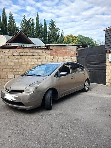 lovol 504 b: Toyota Prius: 1.5 l | Hetçbek — 6