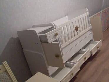 Bağ, çöl mebeli: Oğlan və qız üçün, Yeni, Beşik, Matras ilə, Yellənmə mexanizm ilə — 1