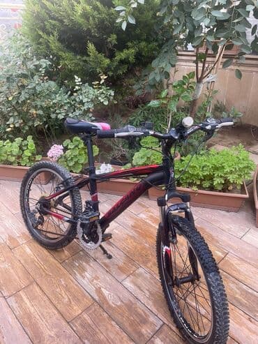 qaçış trenajoru kreditlə: İşlənmiş Şəhər velosipedi Salcano, 20", sürətlərin sayı: 7, Ödənişli çatdırılma — 1