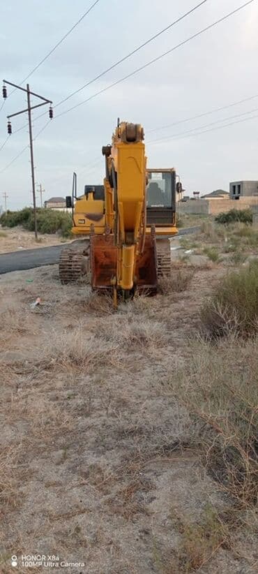 ekskavator is elanlari 2022: Komatsu paletli ekskavator BARTER OLUNUR daşınmaz emlakla yeni — 3