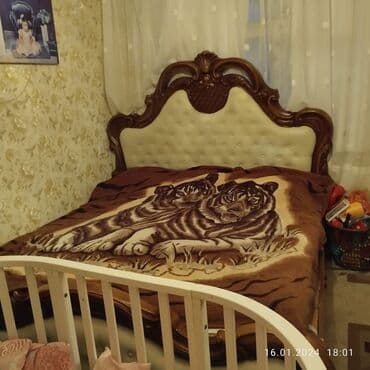 tuba: 2 təknəfərlik çarpayı, Dolab, 2 tumba, Komod, Azərbaycan, İşlənmiş — 5