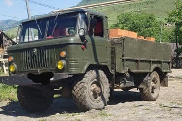 yeni teker kreditle type 1: Yük maşını – hərbi tərzdə, 4x4 (tam ötürücülü) bortlu yük platforması — 2